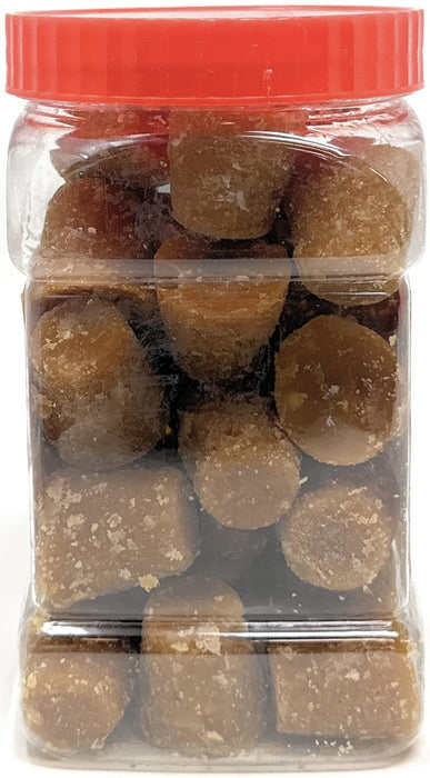 Asian Kitchen Kolhapuri Gur (Jaggery) Cubes 17.5oz (1.1lbs) 500g PET Jar ~ Unrefined Cane Sugar, No Color added, Gluten Friendly | Vegan | NON-GMO | No Salt or fillers